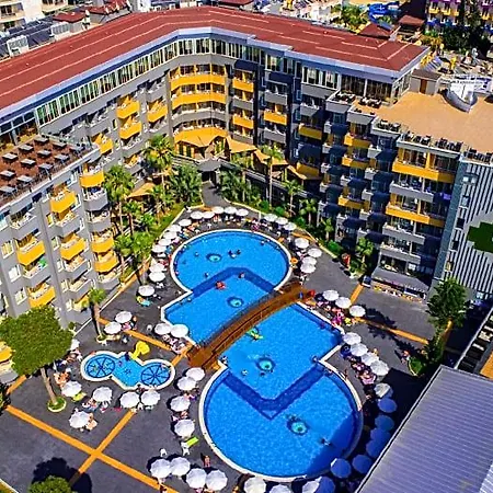 Hotel Senza Grand Santana