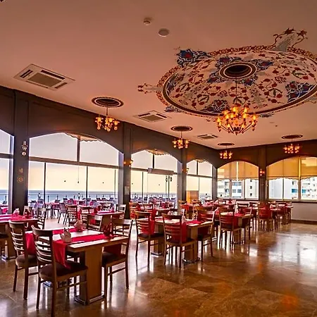 Hotel Senza Grand Santana