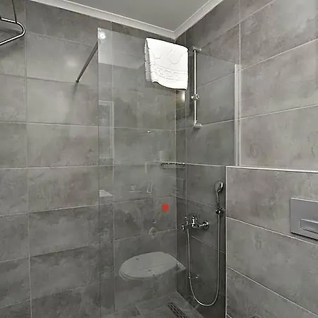 Hotel Senza Grand Santana 5*